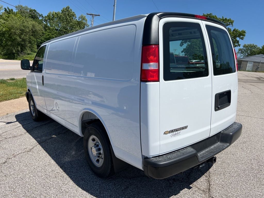 2026 Chevrolet Express 2500 Work Van Cargo
