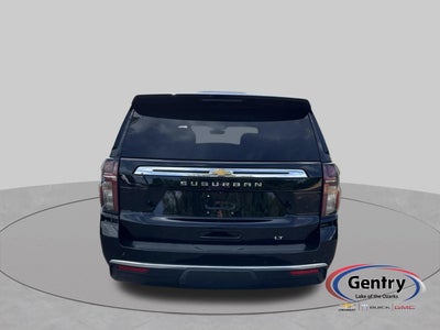 2022 Chevrolet Suburban LT