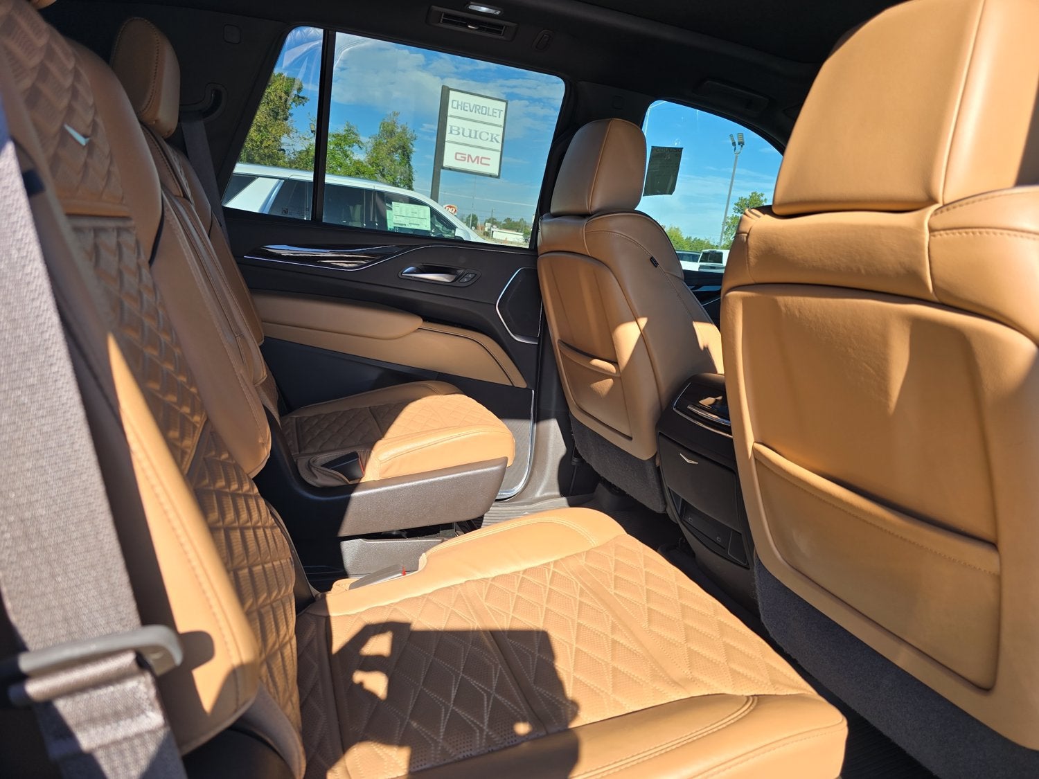 2024 Cadillac Escalade Sport
