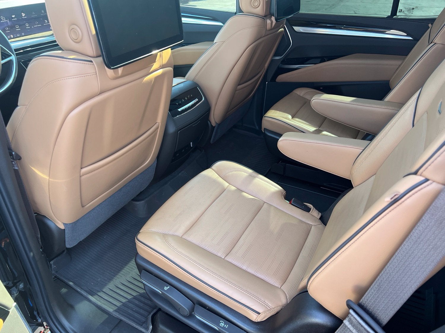 2025 Cadillac Escalade Premium Luxury