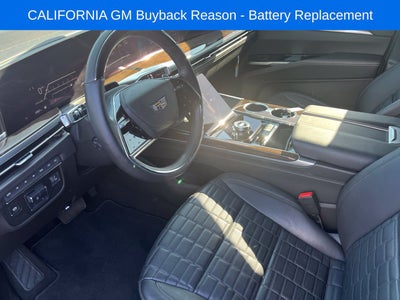 2025 Cadillac Escalade Sport Platinum